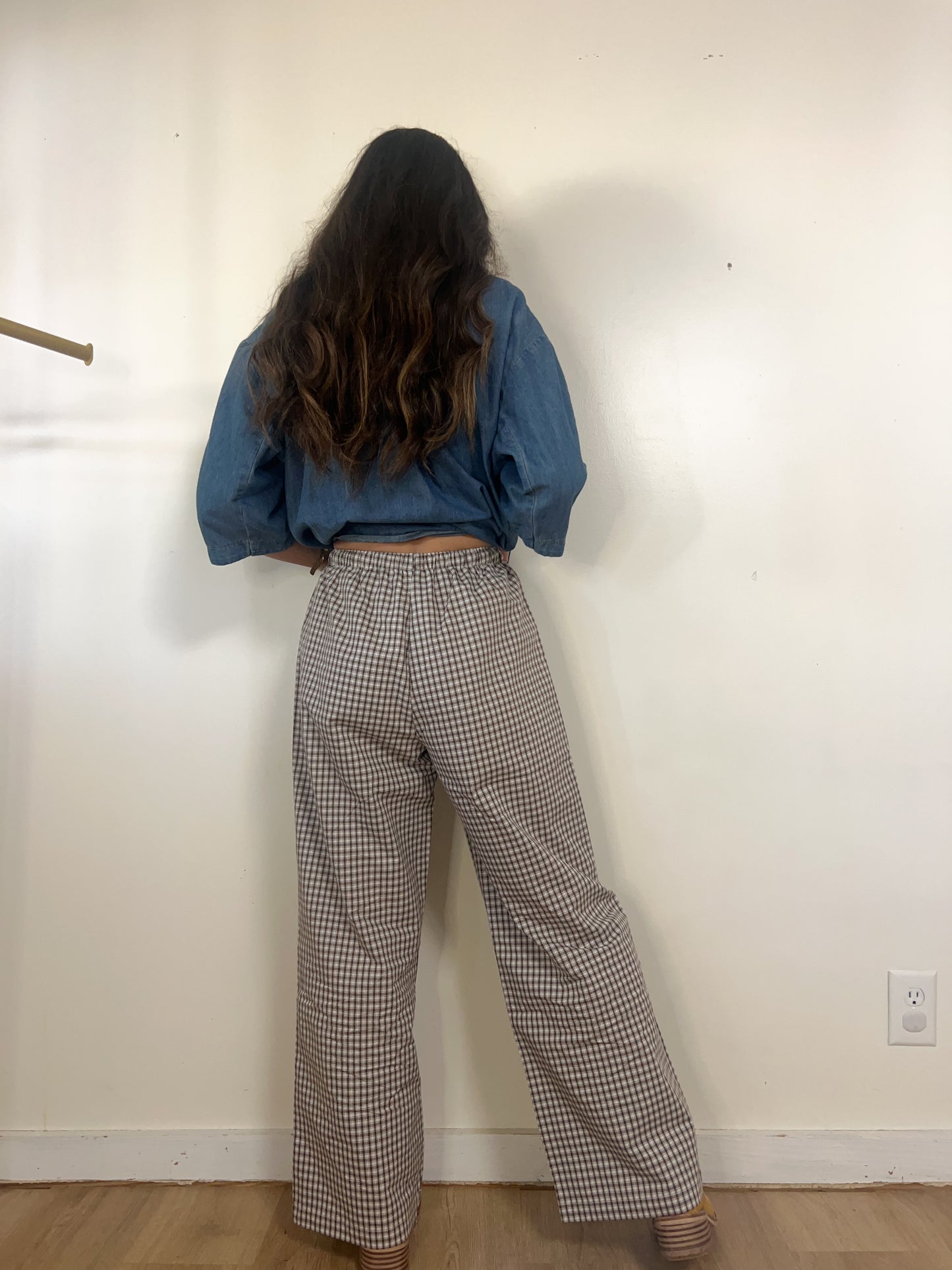 Loose fit adjustable tie front pants