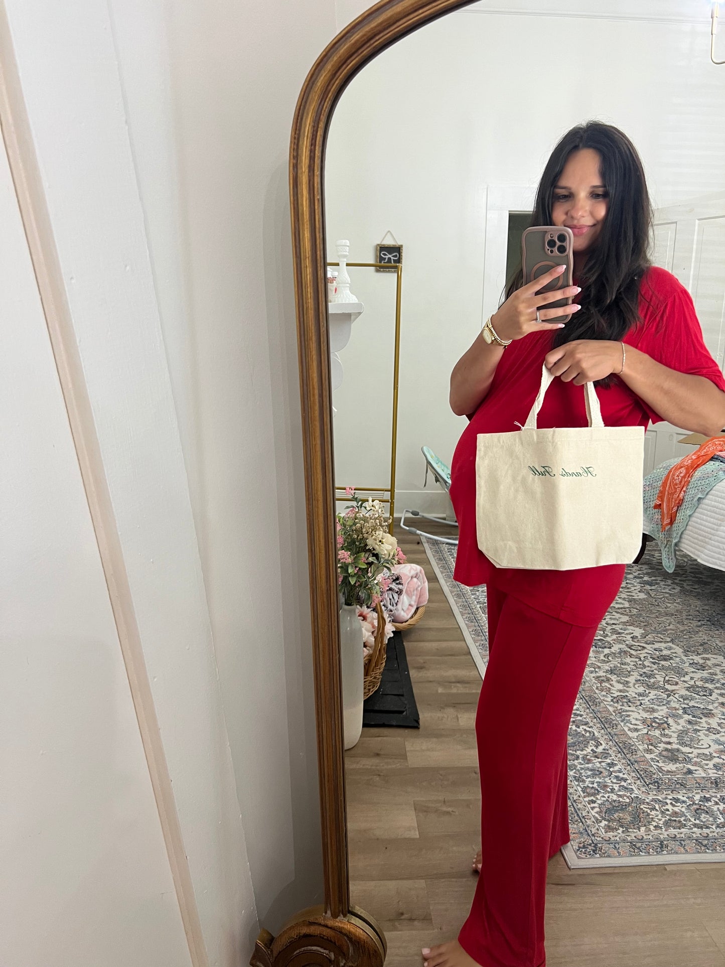“Hands full” canvas tote
